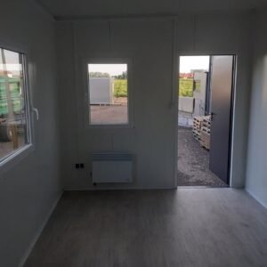 Sanitary/changing room container 6×2.9